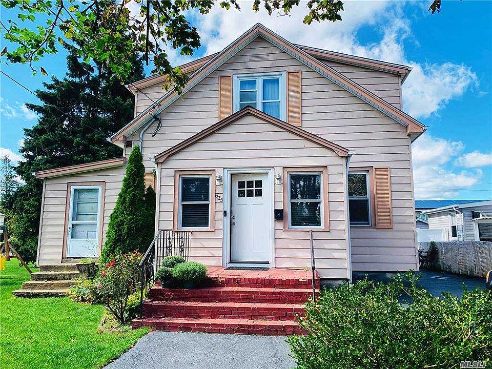 1st image of 625 Molloy St