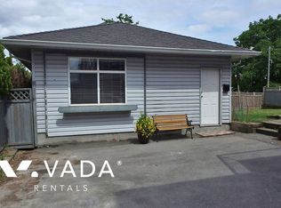 367 Fenton St, New Westminster, BC V3M 5J1