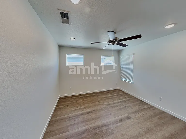 23693 E 3rd Pl — Photo 9