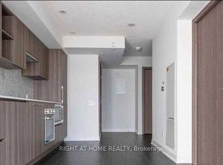 17 Bathurst St #3205, Toronto, ON M5V 2N9