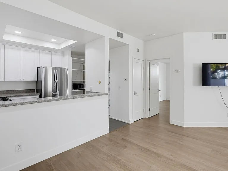 701 Kettner Blvd #109 — Photo 13