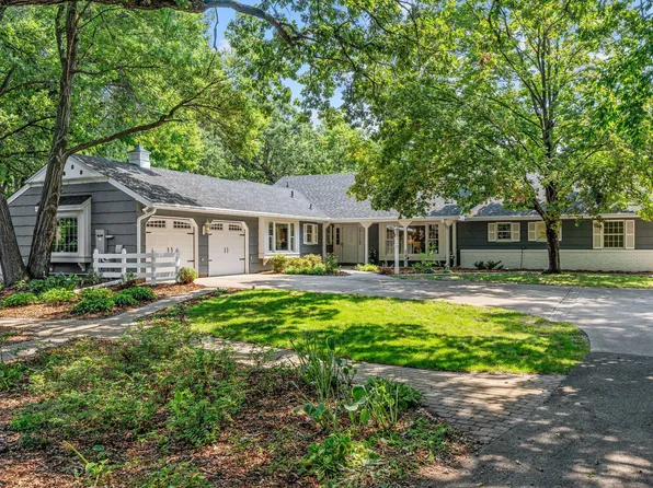 8211 River Acres Rd S, Cottage Grove, MN 55016