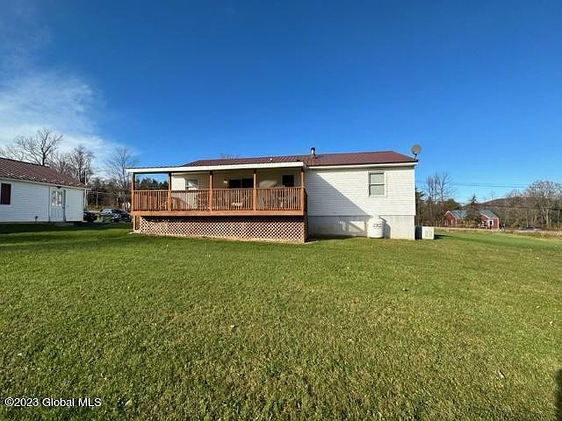 3rd image of 714 Tarbell Hill Road