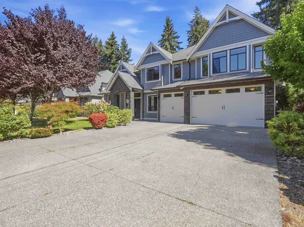 3922 205a St, Langley, BC V3A 2A3
