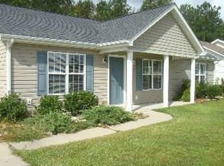141 Corinth Dr, New Bern, NC 28562