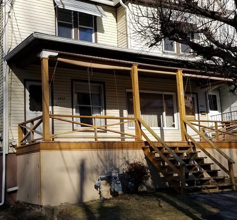 2nd image of 1427 Olive St #1