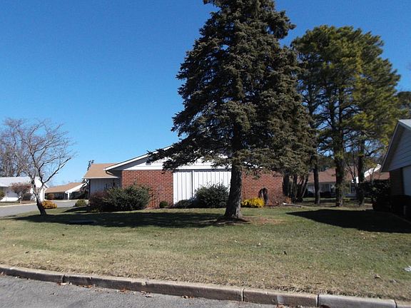 4th image of 1057A Argyll Cir #100A