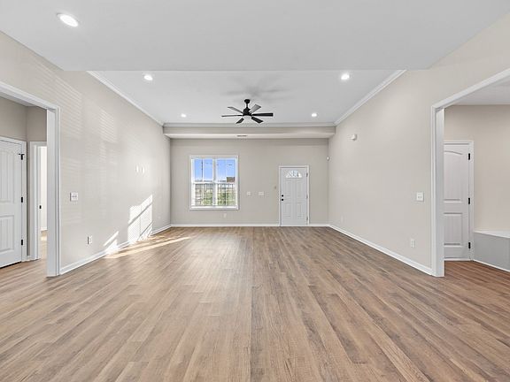 5th image of 100 Burley Way