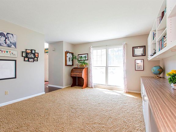 5th image of 54628 Oak Leaf Ct