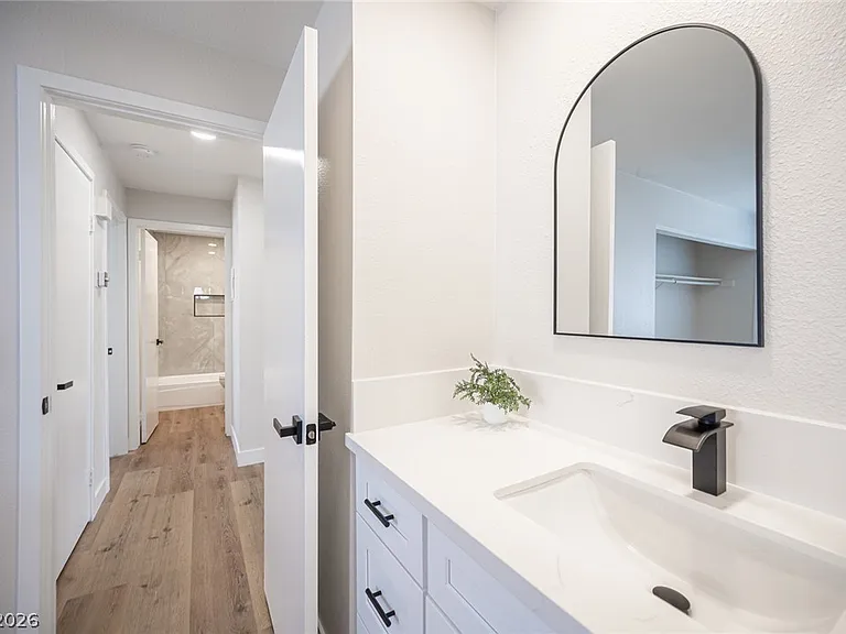 3720 Snorkel Cir #D — Photo 16