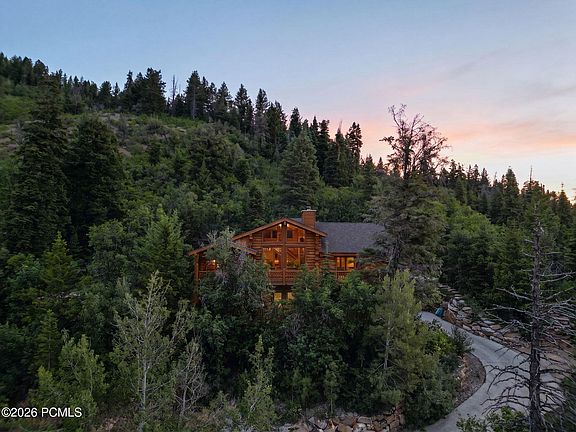 2nd image of 705 Matterhorn Dr