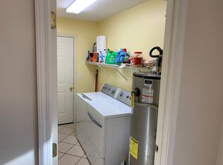 1875 Creekview Dr, Paducah, KY 42003