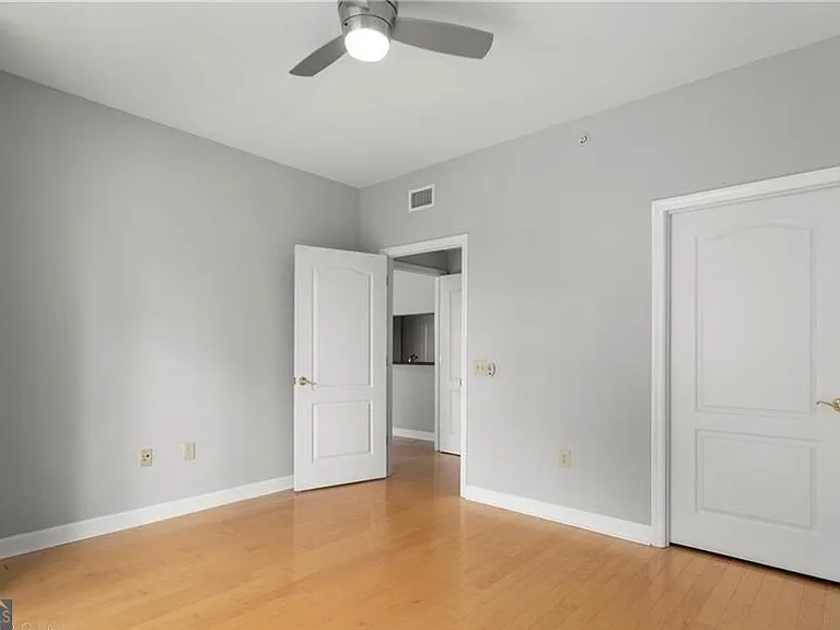195 14th St NE #1902 — Photo 13