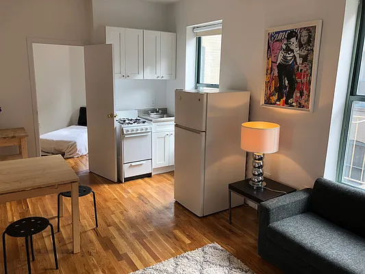 Rented by 63 West | media 14