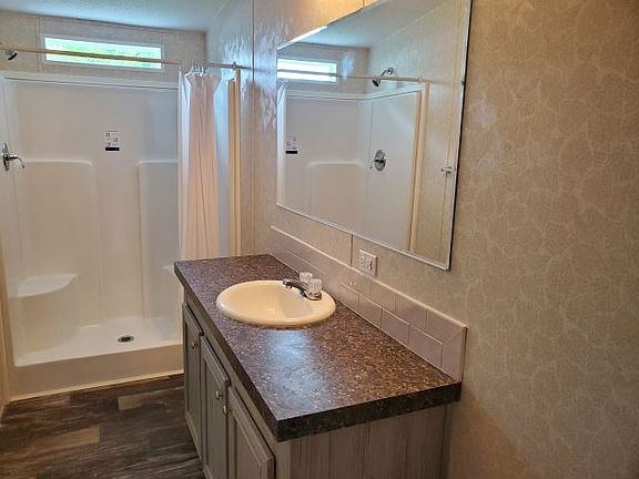 3rd image of 1234 Reynolds Rd #172