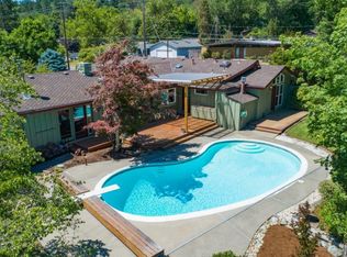 734 NW Midland Ave, Grants Pass, OR