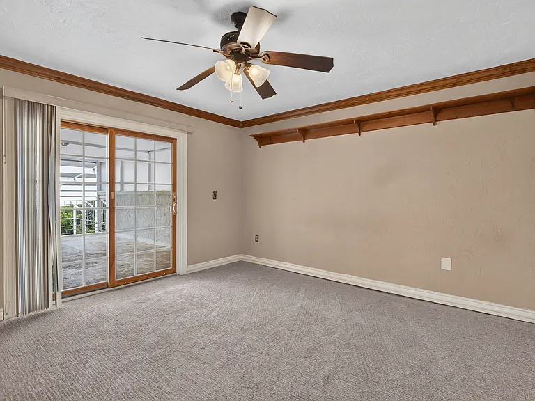 414 Somerset Dr — Photo 22