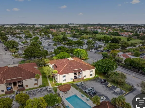 680 W Park Dr #3-106, Miami, FL 33172