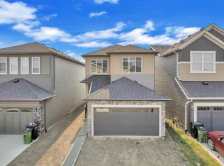 16832 49th St NW, Edmonton, AB T5Y4G9