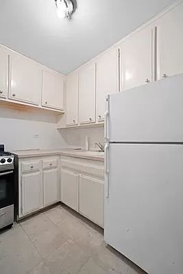 5th image of 16 W 16th St APT 12NN