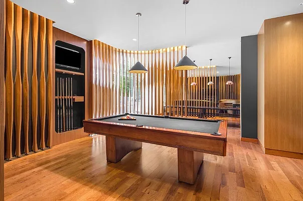 Rented by Brown Harris Stevens | media 30