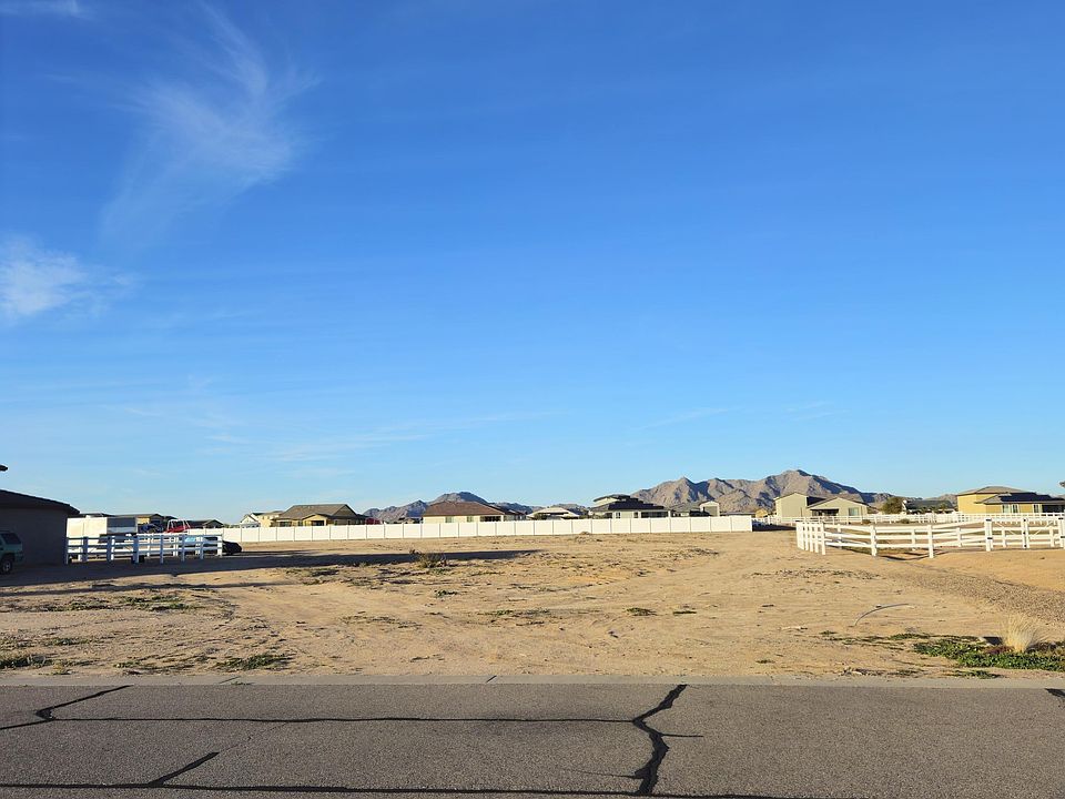 1st image of 10620 W APPALOOSA Trail #30