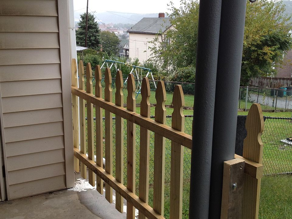 2nd image of 411 W 10th Ave