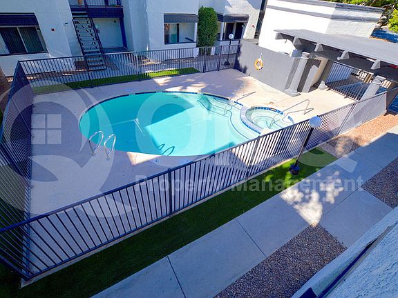 2nd image of 4308 N Longview Ave APT 103