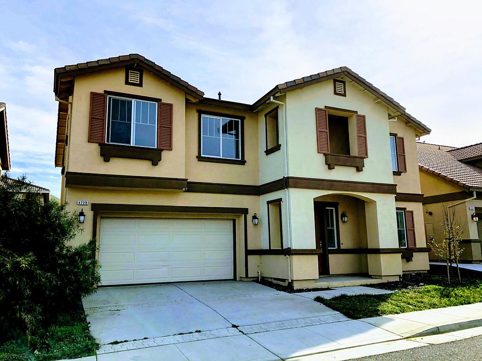 1st image of 4729 Stetson Dr
