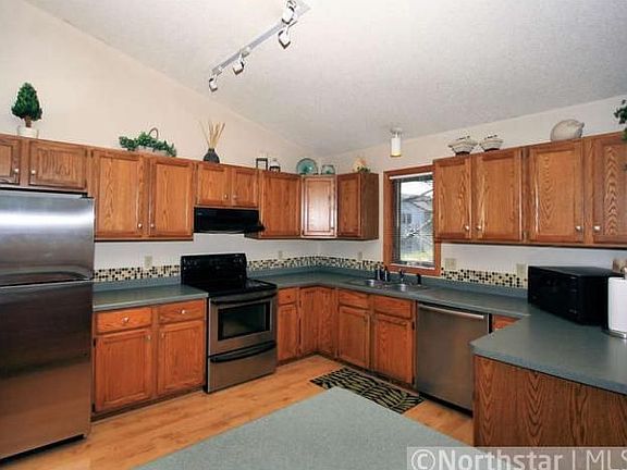 4th image of 2209 Connelly Cir