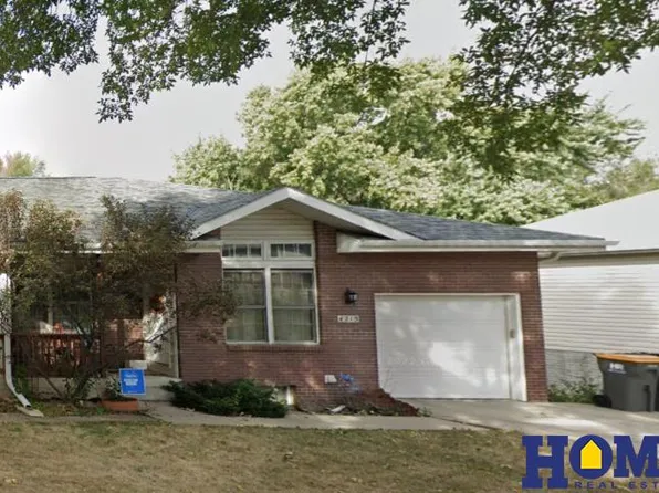 4215 N 10th St, Lincoln, NE 68521