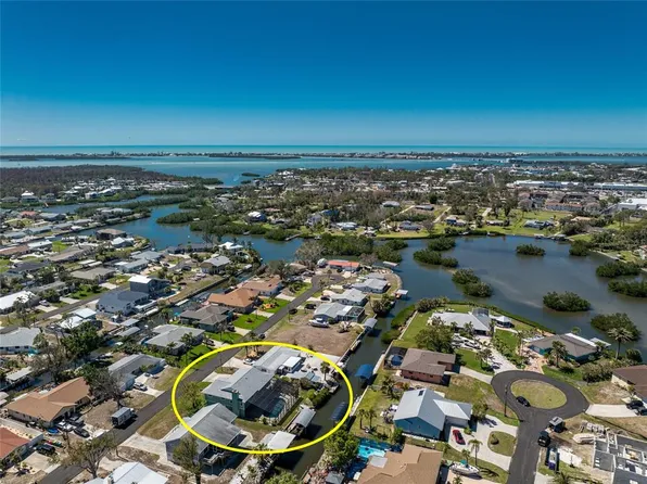 1052 Newton St, Englewood, FL 34224