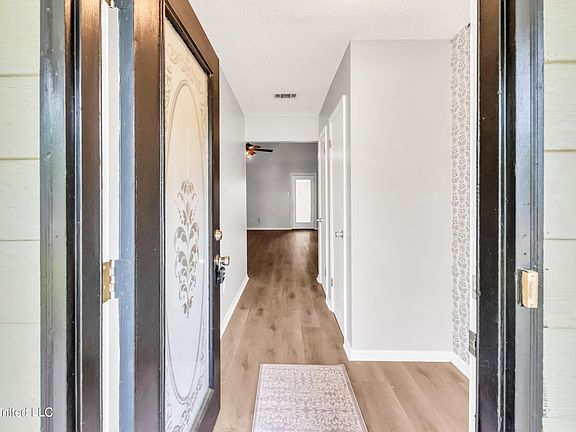 3rd image of 5329 Culeoka Dr