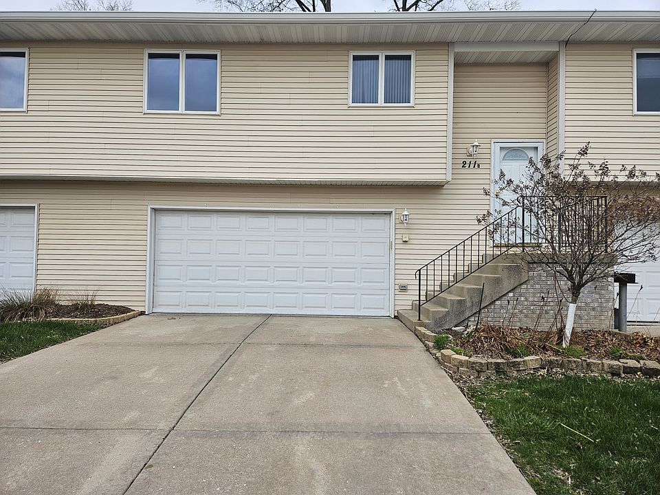 1st image of 211B Vista Ct