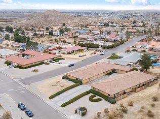 16340 Wato Rd, Apple Valley, CA 92307