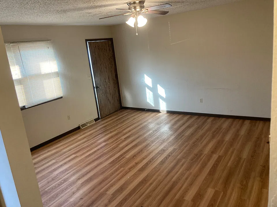 1108 Cathedral