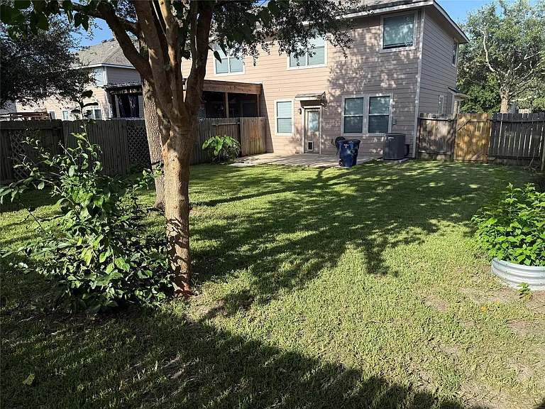 319 Brandy Ridge Ln — Photo 9