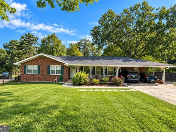 304 Fayetteville Rd, Fairburn, GA 30213
