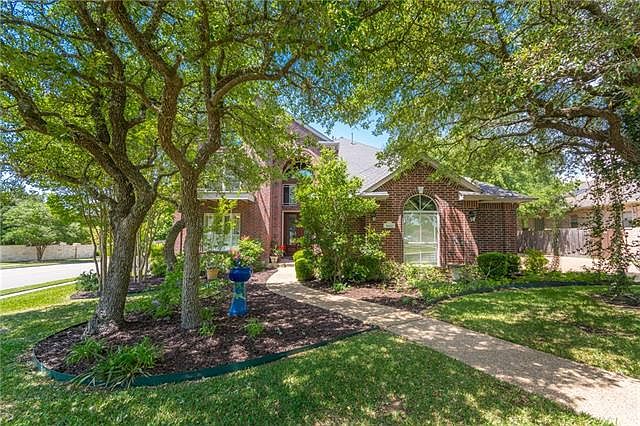 1st image of 3600 Nicholaus Cv