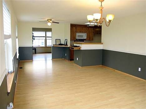 3rd image of 5062 Crystal Springs Pl NE