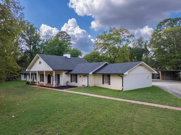 1010 S Williams Ave, Mount Pleasant, TX 75455