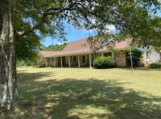 34 Leonard Holmes Rd, Tylertown, MS 39667