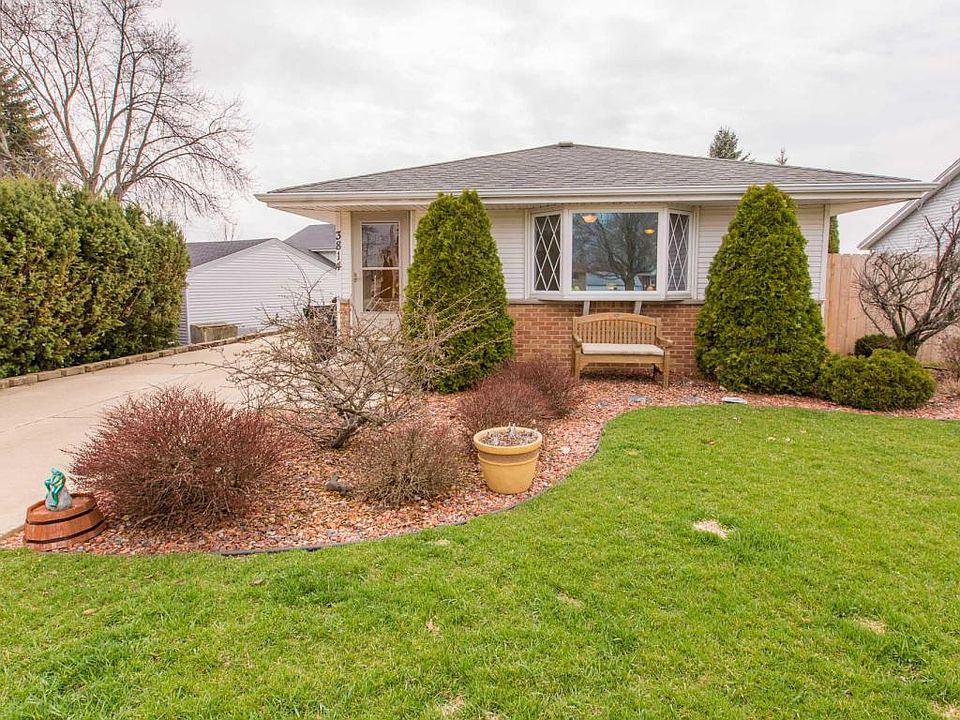 1st image of 3814 Russett Ln