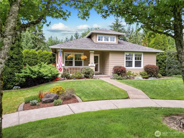 2237 McDonald Avenue, Dupont, WA 98327