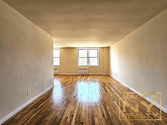 3rd image of 22410 Jamaica Ave APT 2H