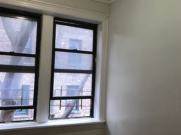 2nd image of 20 Rollins St APT 3W
