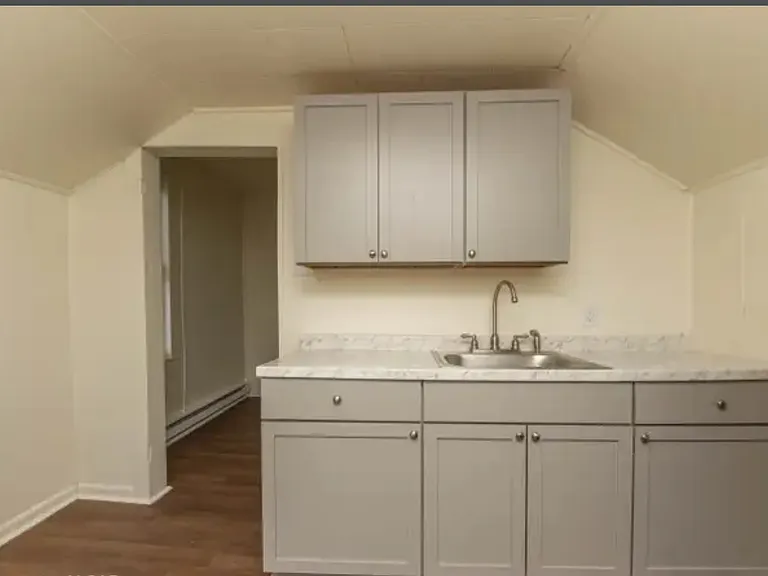 626 Main St #626A — Photo 2