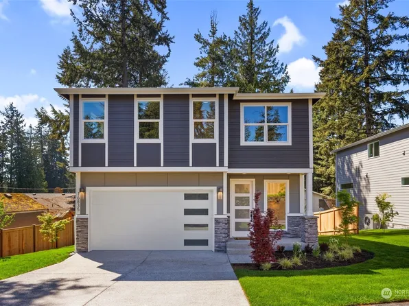 16835 Fremont Avenue N, Shoreline, WA 98133