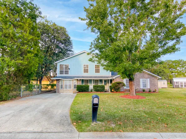 202 Indian Dr, Summerville, SC 29486