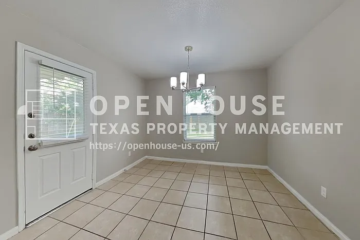 6826 Clover Walk Ln — Photo 7